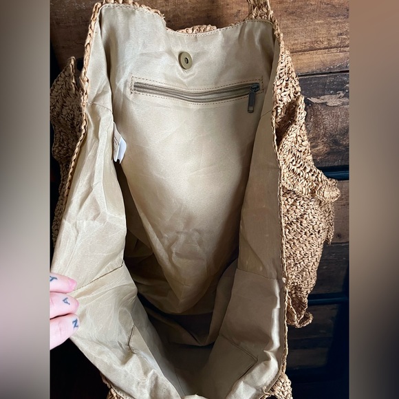 Natural Woven Tote Bag - Picture 2 of 5